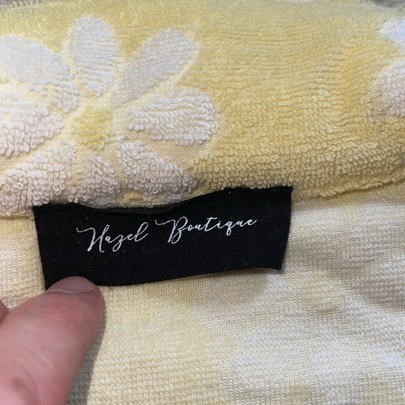 Coverup Set - Picture 5 of 6